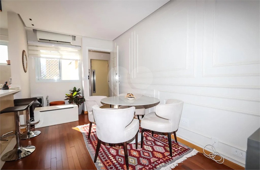 Apartamento à venda com 2 quartos em Bela Vista, São Paulo, SP