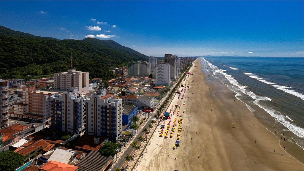 Casa Térrea à venda com 2 quartos em Balneário Itaoca, Mongaguá, SP