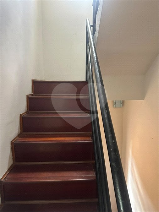 Sobrado com 4 Quartos à venda, 250m² - Jardim Líbano