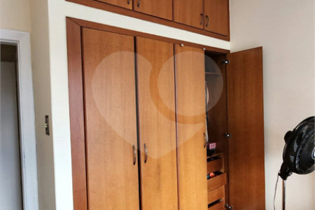 Apartamento à venda com 2 quartos, sendo 1 suíte, no Centro, Araraquara, SP