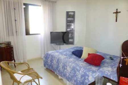Apartamento à venda com 4 quartos, sendo 2 suítes, em Santana, São Paulo, SP
