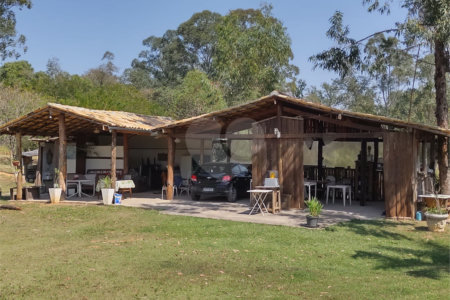 Chácara à venda com 4 quartos em Residencial Chácara da Planície, Sorocaba, SP