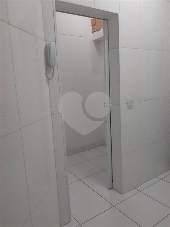 Apartamento à venda com 2 quartos em Cerqueira César, São Paulo, SP