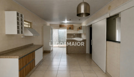 Casa à venda com 4 quartos no Centro, Três Lagoas, MS