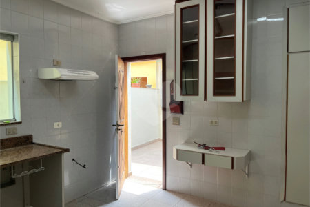 Sobrado à venda com 3 quartos, sendo 1 suíte, em Chácara Santo Antônio, São Paulo, SP