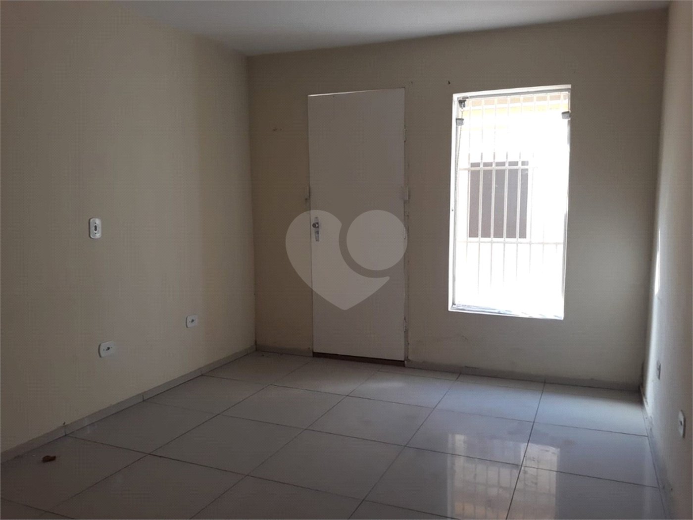 Sobrado para alugar com 4 quartos no Centro, São Roque, SP