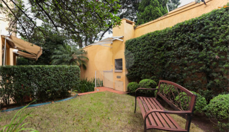 Casa à venda com 4 suítes no condomínio Residencial Courtyard Village, São Paulo - SP