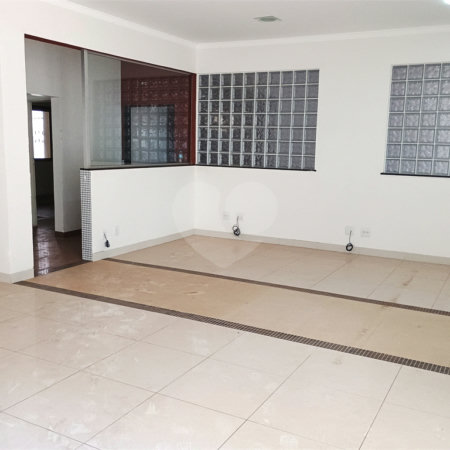 Casa para alugar com 1 quarto, sendo 2 suítes, no Centro, Ribeirão Preto, SP
