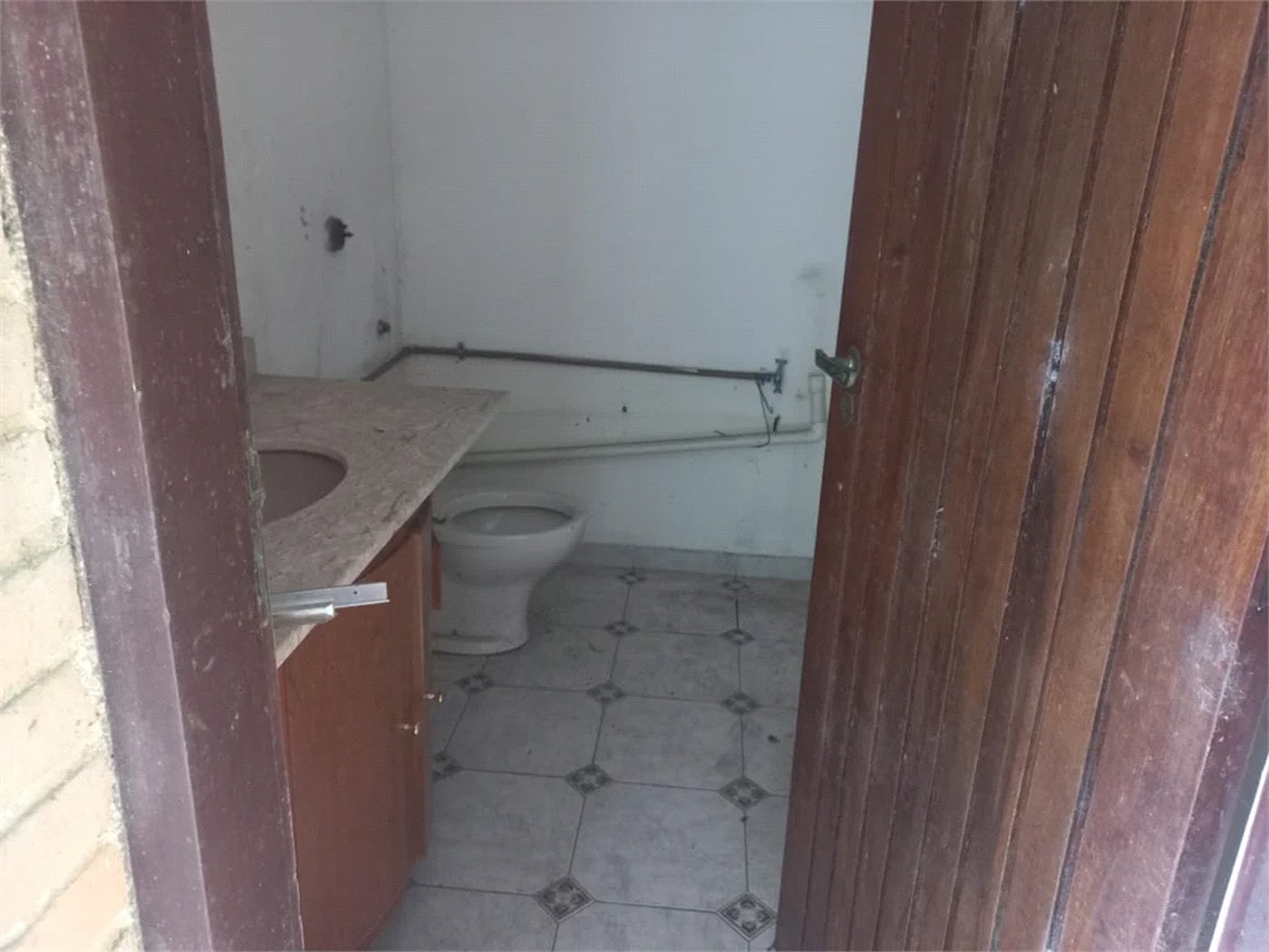 Casa à venda com 3 quartos, sendo 2 suítes,  em Morumbi, São Paulo, SP