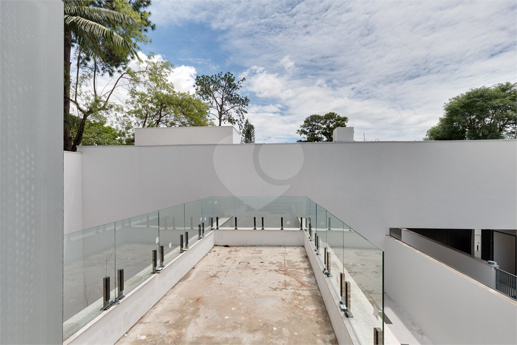 Casa à venda com 3 suítes no condomínio Residencial Heron 140, São Paulo - SP
