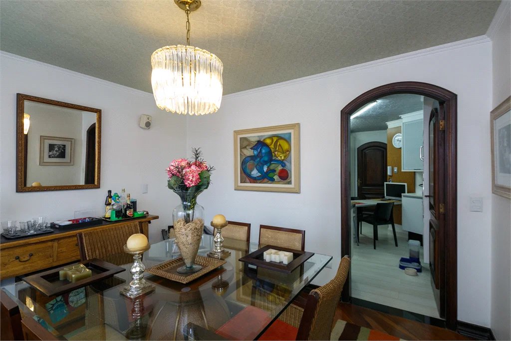 Casa Térrea à venda com 3 quartos, sendo 2 suítes,  em Brooklin Paulista, São Paulo, SP
