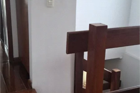 Sobrado à venda com 3 quartos, sendo 1 suíte, em Jardim Ana Maria, São Paulo, SP