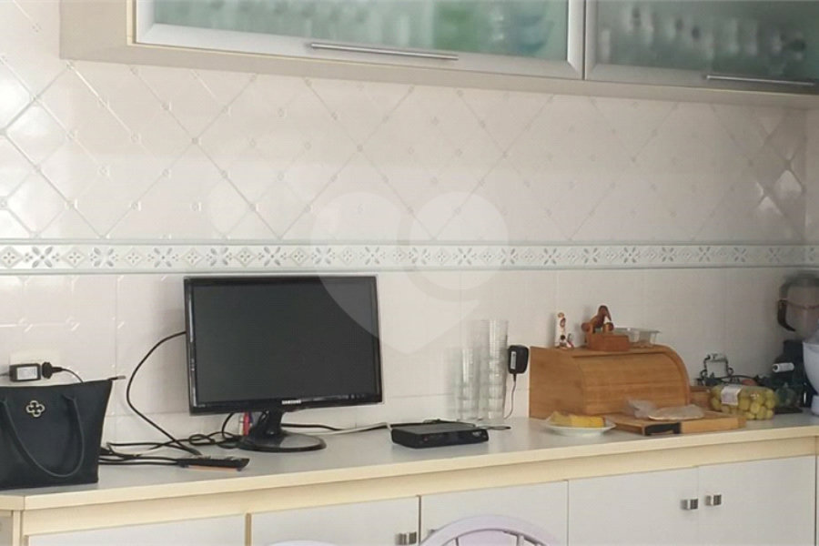 Casa à venda com 4 quartos, sendo 3 suítes, em Butantã, São Paulo, SP