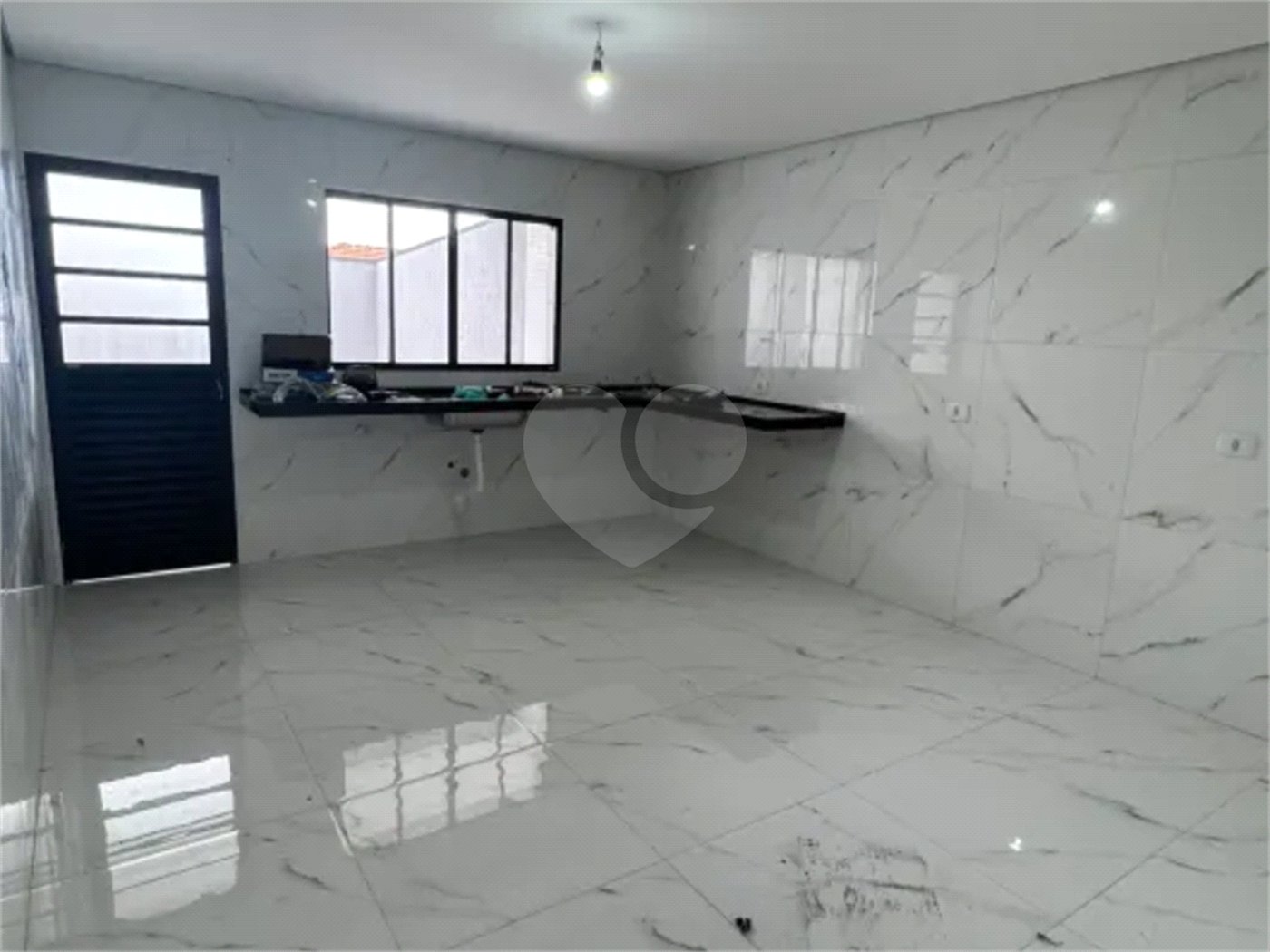 Sobrado à venda com 3 quartos, sendo 1 suíte, em Vila Bonilha, São Paulo, SP