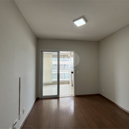 Apartamento para alugar com 3 quartos, sendo 1 suíte, em Barra Funda, São Paulo, SP