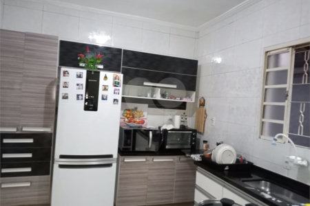 Casa à venda com 3 quartos, sendo 1 suíte, em Novo Horizonte, Jundiaí, SP