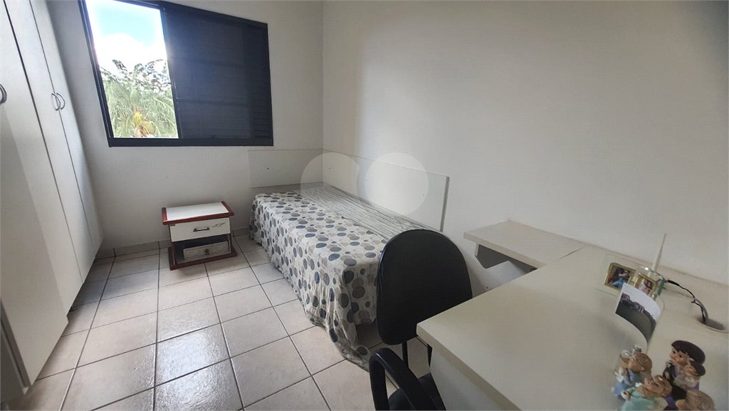 Apartamento à Venda no Residencial Itamaracá