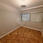 Apartamento à venda com 3 quartos, sendo 1 suíte, em Itaim Bibi, São Paulo, SP