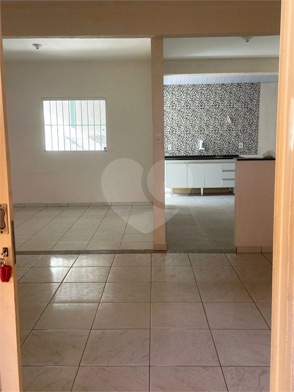Casa à venda com 6 quartos, sendo 2 suítes, em Novo Eldorado, Contagem, MG