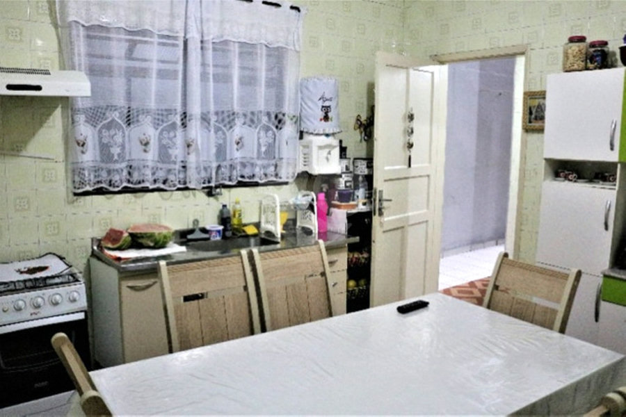 Casa à venda com 2 quartos, sendo 1 suíte, no condomínio Caopiá, São Paulo - SP