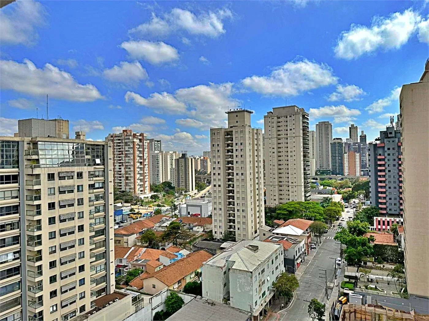 Apartamento à venda com 2 quartos, sendo 1 suíte, em Brooklin Paulista, São Paulo, SP