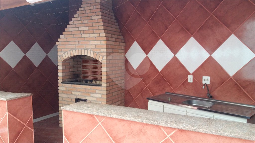 Sobrado à venda com 3 quartos, sendo 1 suíte, em Tremembé, São Paulo, SP