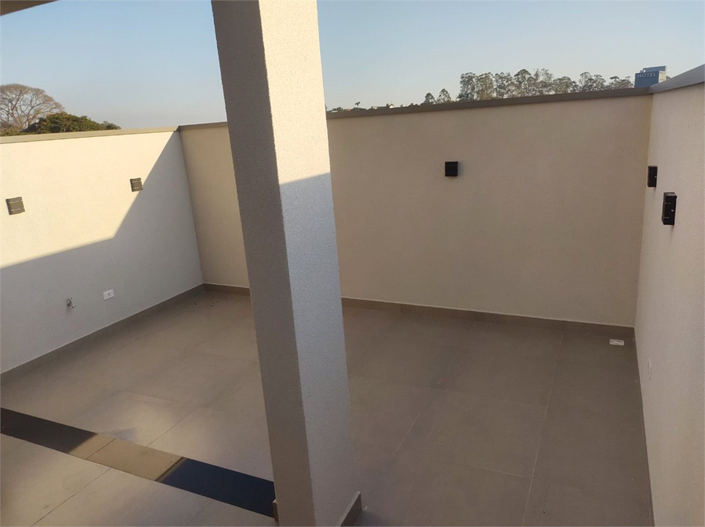 Sobrado à venda com 3 suítes, em Jardim Planalto, Arujá, SP