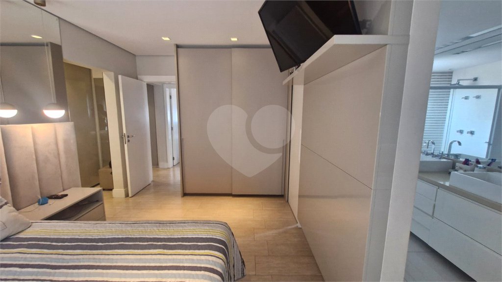 Apartamento à venda com 3 suítes em Santana, São Paulo, SP