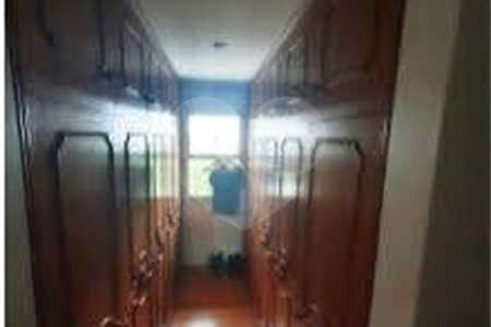 Sobrado à venda com 4 quartos, sendo 3 suítes,  em Jardim Petrópolis, São Paulo, SP