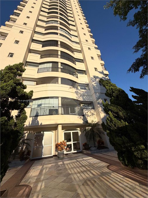 Apartamento à venda ou para alugar com 2 quartos, sendo 1 suíte, em Vila Bertioga, São Paulo, SP