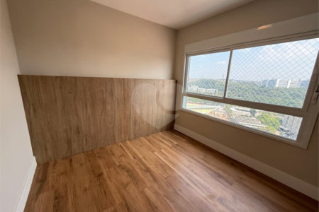 Apartamento à venda com 4 quartos, sendo 3 suítes, em Santo Amaro, São Paulo, SP