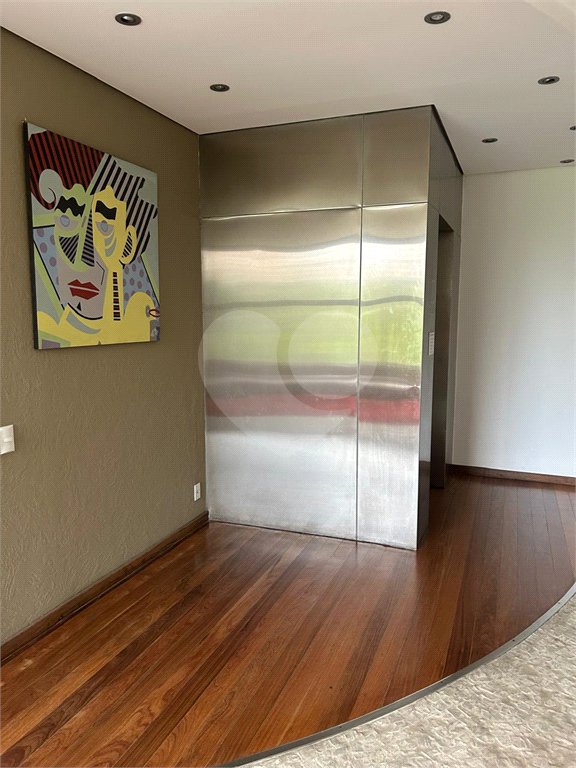 Apartamento à venda com 2 quartos, sendo 1 suíte,  em Paraíso do Morumbi, São Paulo, SP