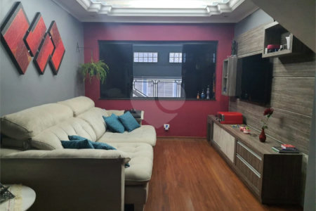 Casa à venda com 3 quartos, sendo 1 suíte, em Anchieta, São Bernardo do Campo, SP