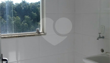 Apartamento à venda com 2 quartos, sendo 1 suíte,  em Vila São Bento, São José dos Campos, SP