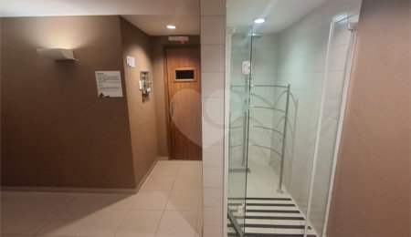 Apartamento à venda ou para alugar com 1 quarto em Cerqueira César, São Paulo, SP