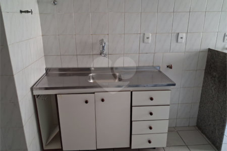 Apartamento à venda com 2 quartos em Praça da Bandeira, Rio de Janeiro, RJ