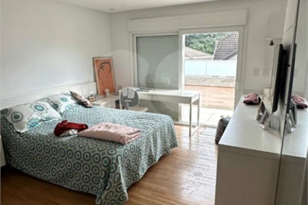 Casa à venda com 5 suítes no condomínio Residencial Morumbi, São Paulo - SP