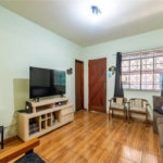 Sobrado à venda com 4 quartos, sendo 1 suíte, em Jardim das Acácias, São Paulo, SP