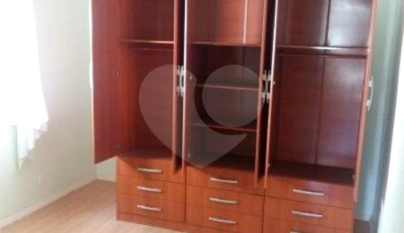 Casa Térrea à venda com 3 quartos em Imirim, São Paulo, SP