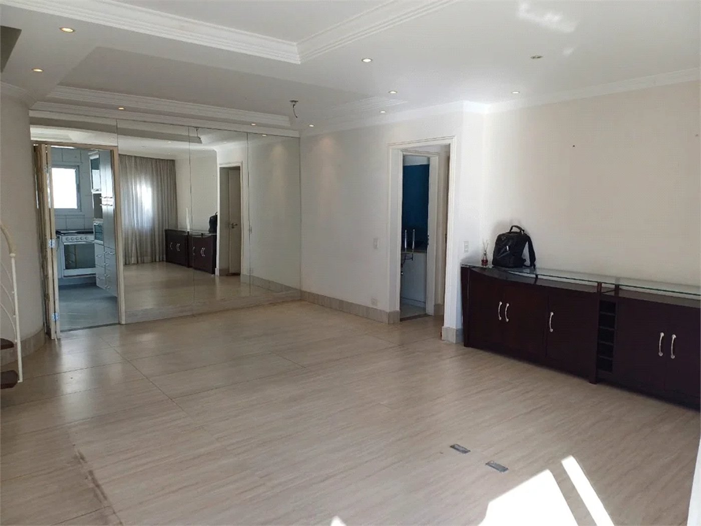 Apartamento à venda com 3 quartos, sendo 1 suíte,  em Brooklin Paulista, São Paulo, SP