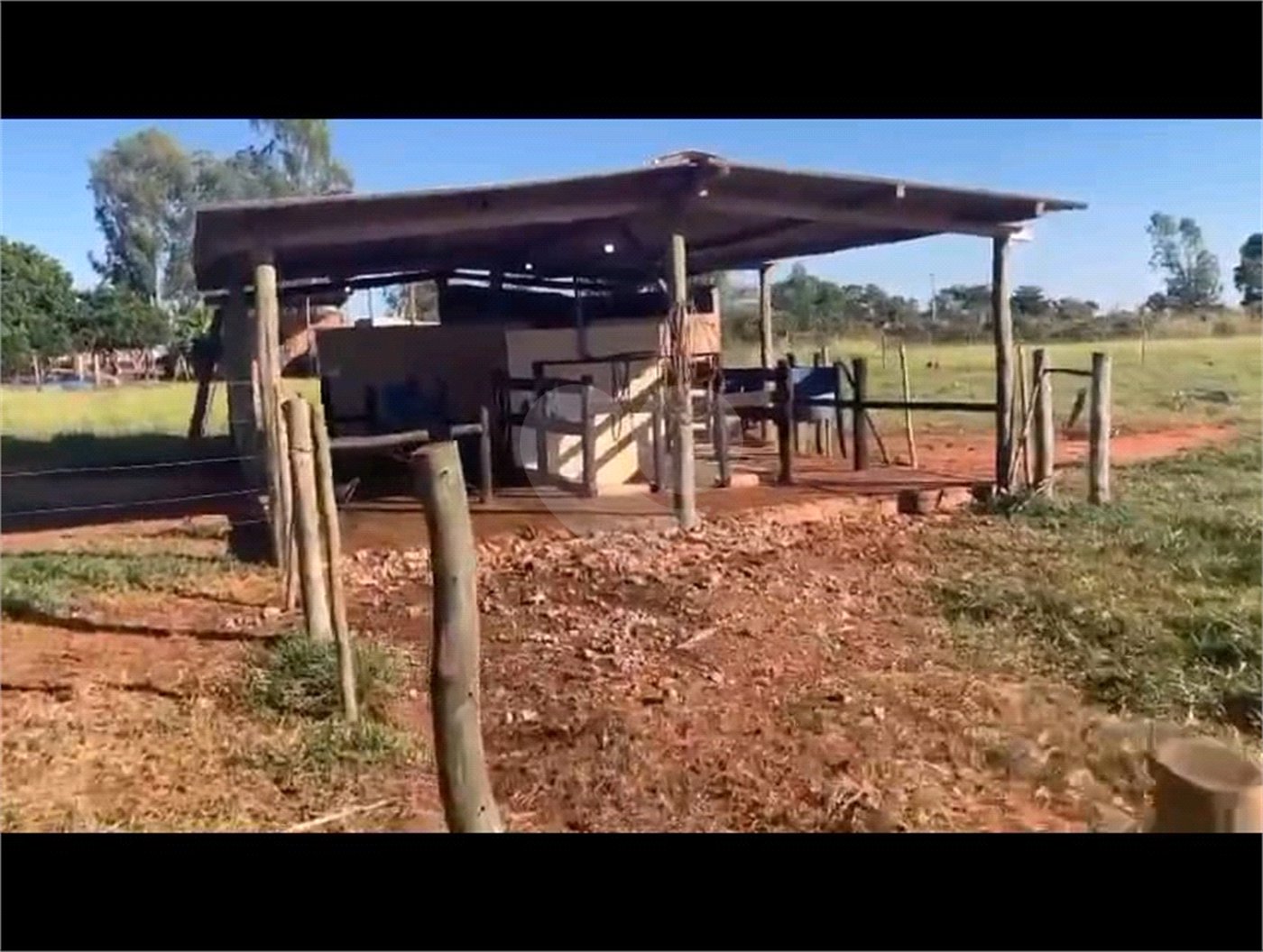 Chácara à venda com 6 quartos no Centro, Terenos, MS