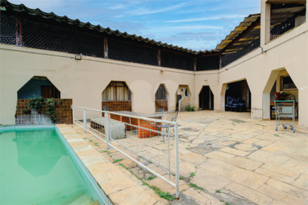 Sobrado à venda com 3 quartos, sendo 1 suíte, em Chácara Monte Alegre, São Paulo, SP