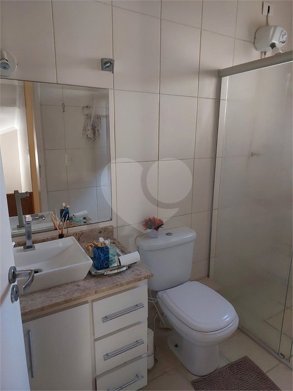 Casa à venda com 3 quartos, sendo 1 suíte, no condomínio Algarve Residencial, São Paulo - SP