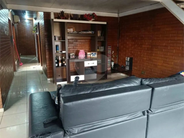 Casa à venda com 3 quartos, sendo 1 suíte,  em Freguesia do Ó, São Paulo, SP