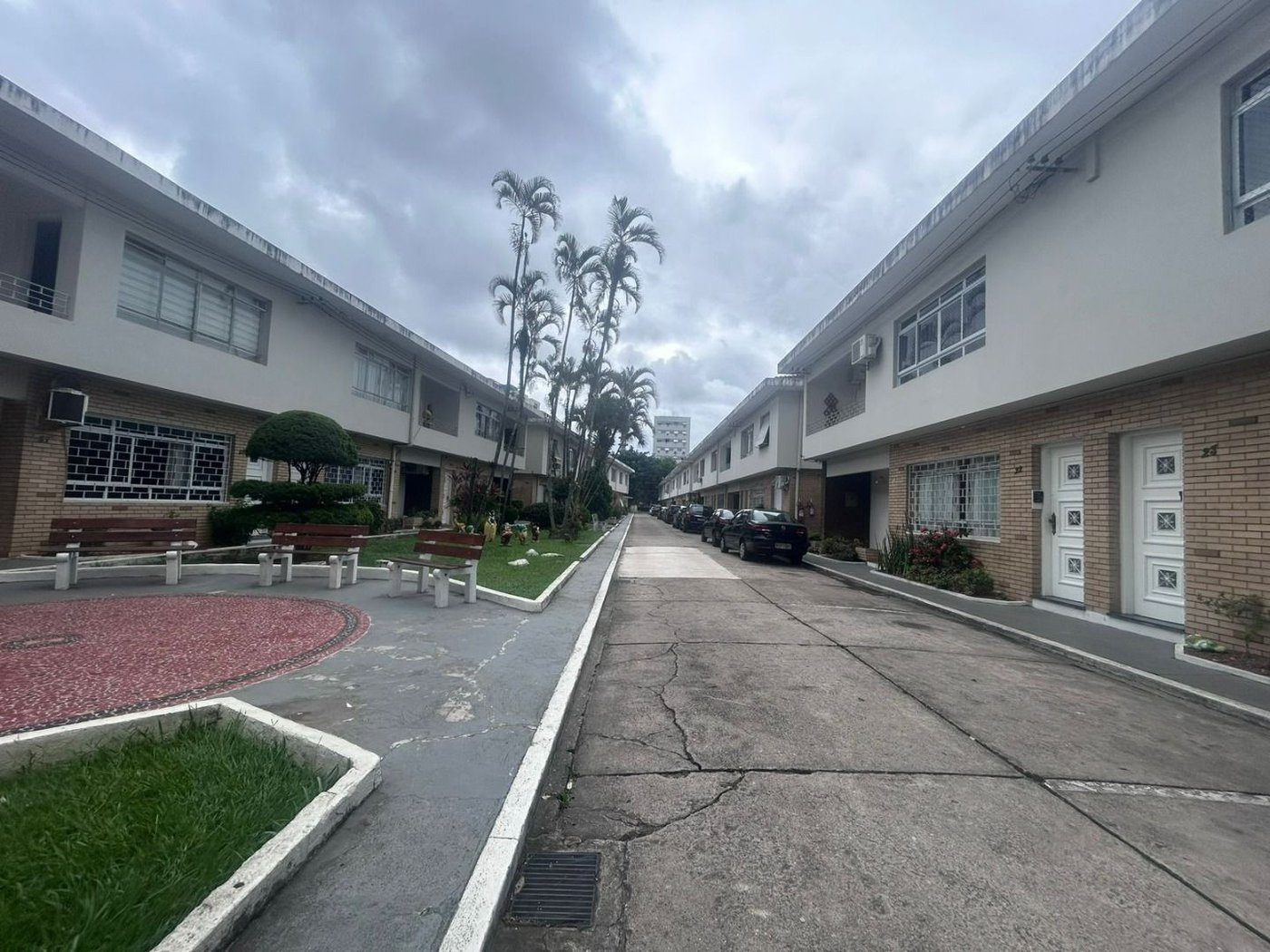 Casa com 2 dormitórios para alugar, 120 m² por R$ 5.000,00/mês - Encruzilhada - Santos/SP