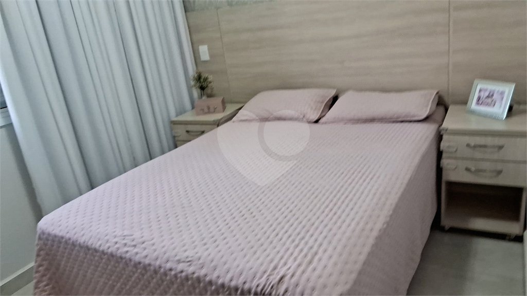 Apartamento à venda com 2 quartos, sendo 1 suíte, em Vila Maria Luiza, Ribeirão Preto, SP