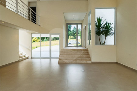 Casa à venda com 4 suítes no condomínio Villa dos Pinheiros, Indaiatuba - SP