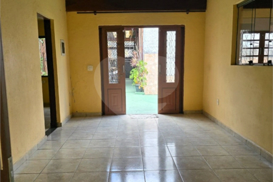 Casa à venda com 5 quartos, sendo 1 suíte, em Artur Alvim, São Paulo, SP
