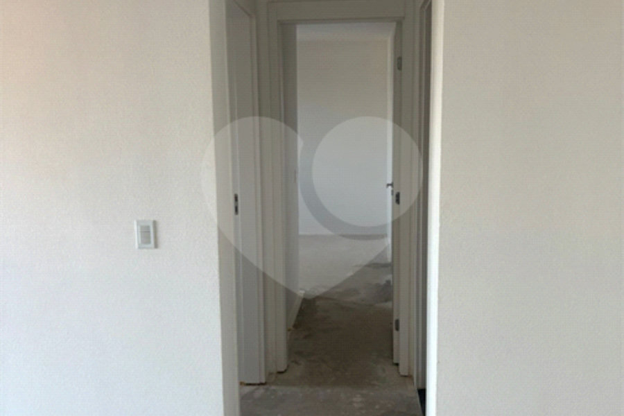 Apartamento à venda com 2 quartos, sendo 1 suíte, em Barueri, Barueri, SP