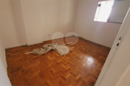 Apartamento à venda com 2 quartos em Aclimação, São Paulo, SP